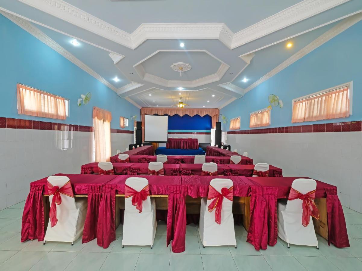 Collection O 91914 Hotel Citra Dewi 2 Int'S Семаранг Экстерьер фото