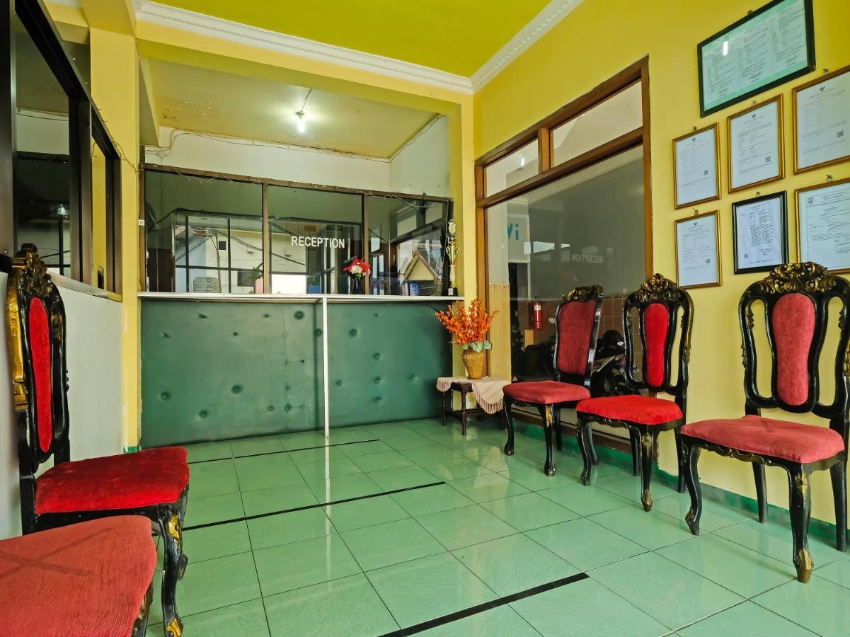 Collection O 91914 Hotel Citra Dewi 2 Int'S Семаранг Экстерьер фото